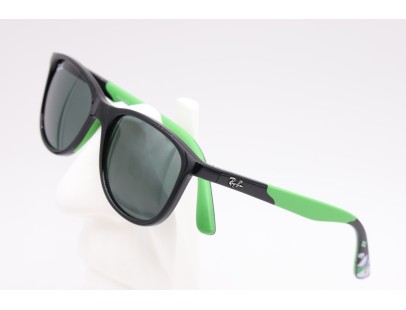 Lunettes de soleil mixte RAY-BAN JUNIOR SOLE RJ9077S 719371